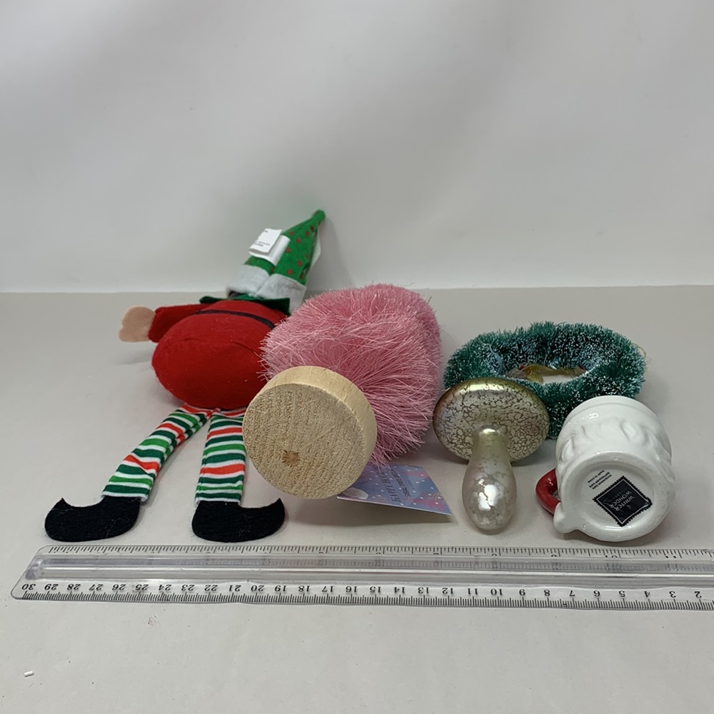5 pc Christmas decor ornament lot Tree Wreath Elf Santa cup glass mushroom NEW - Picture 14 of 17